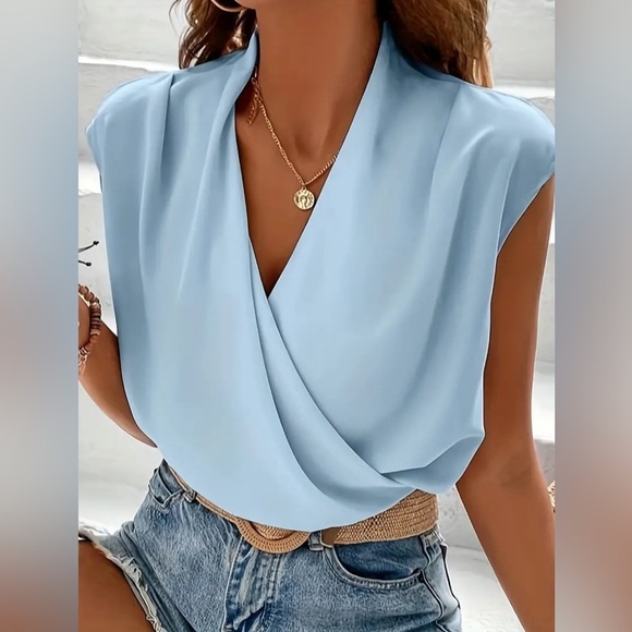 NEW-Lightweight Surplice Neck Blouse - Picture 1 of 4